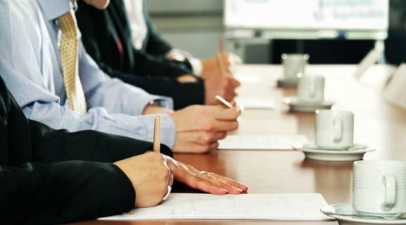 Read more about the article Rapat Umum Pemegang Saham (RUPS)