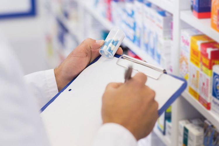 Read more about the article Sudah Melakukan Analisa Usaha Apotek Belum? Cek Sini Infonya